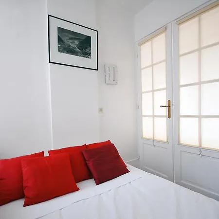 Saint-paul - 4 Adults Daire Paris